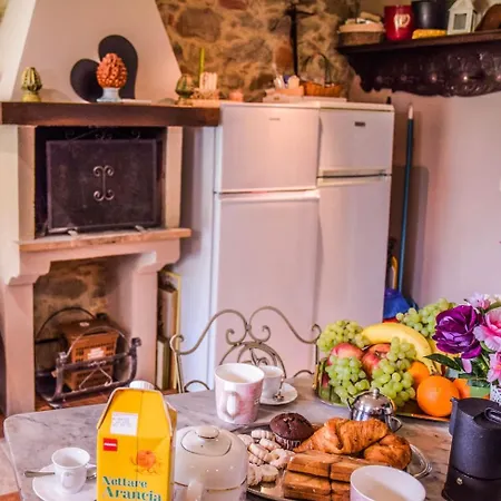 By Casamerina, House With Private Pool 30km From Siena & Arezzo Tatil Evi